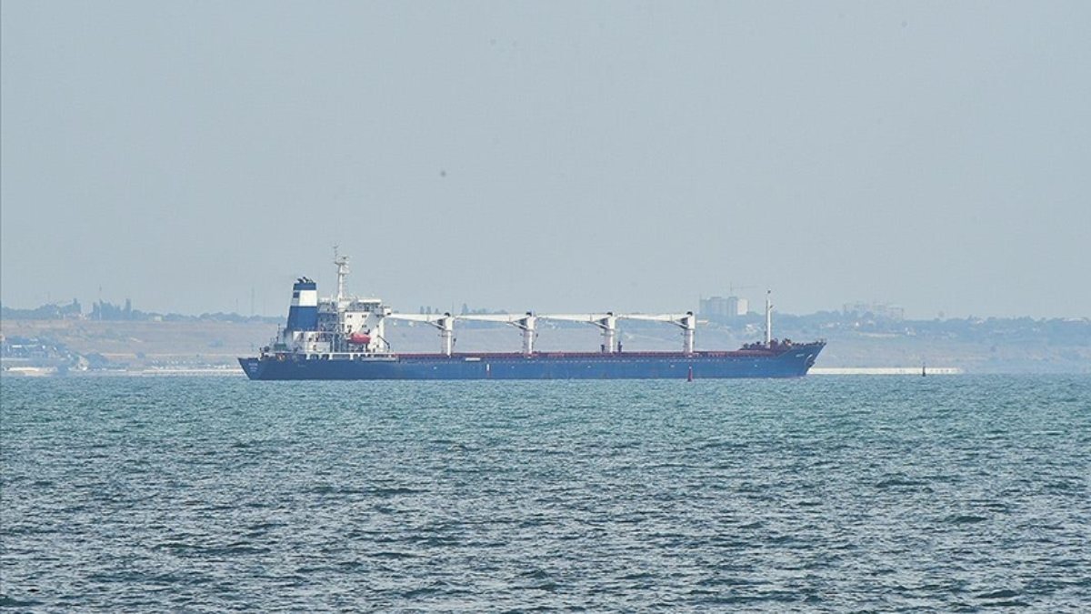 MSB: 5 tahıl gemisi daha yola çıktı