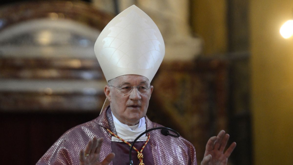 Abuse accusation against Cardinal Ouellet, who is expected to succeed the Pope