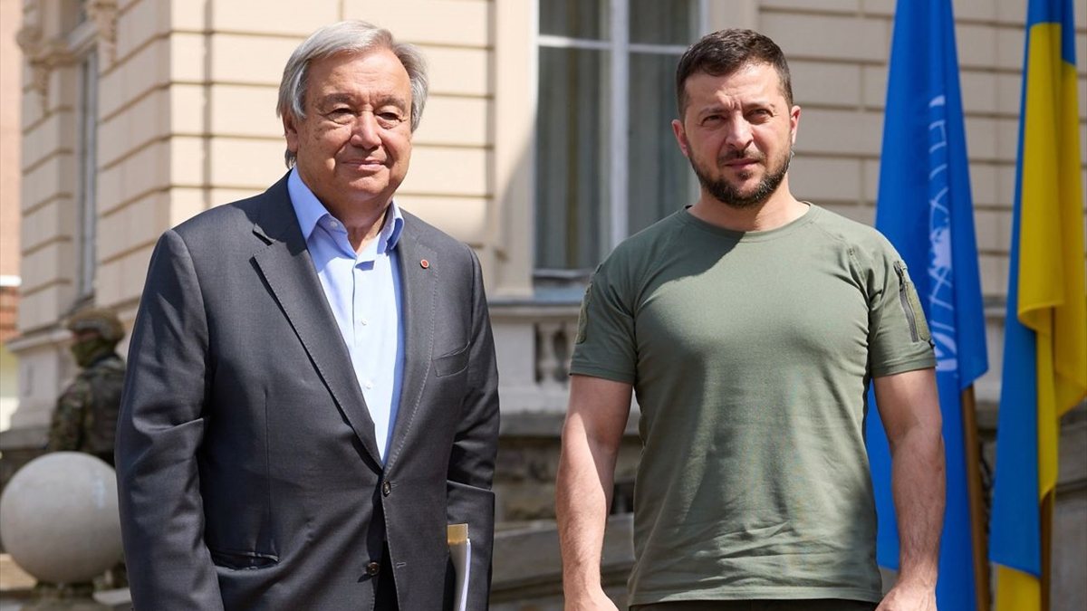 Antonio Guterres meets with Vladimir Zelensky in Lviv