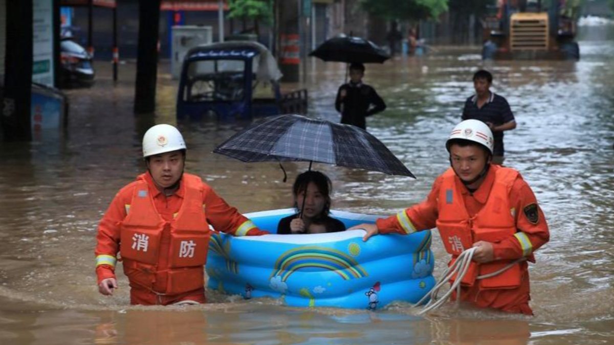 Flooding in China: Loss of life was 23