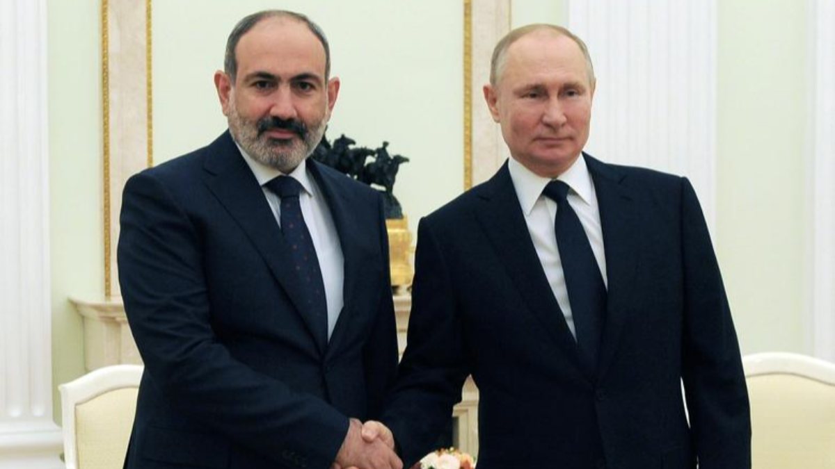 Vladimir Putin and Nikol Pashinyan discussed Karabakh