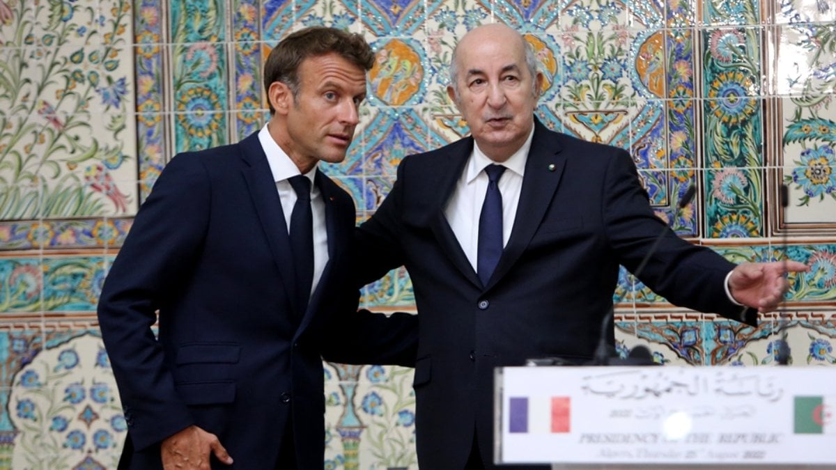 Emmanuel Macron met with Abdulmecid Tebboune in Algeria