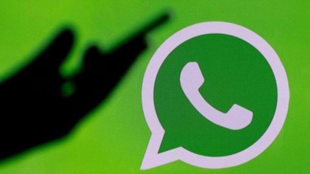 WhatsApp users can send messages to on their own