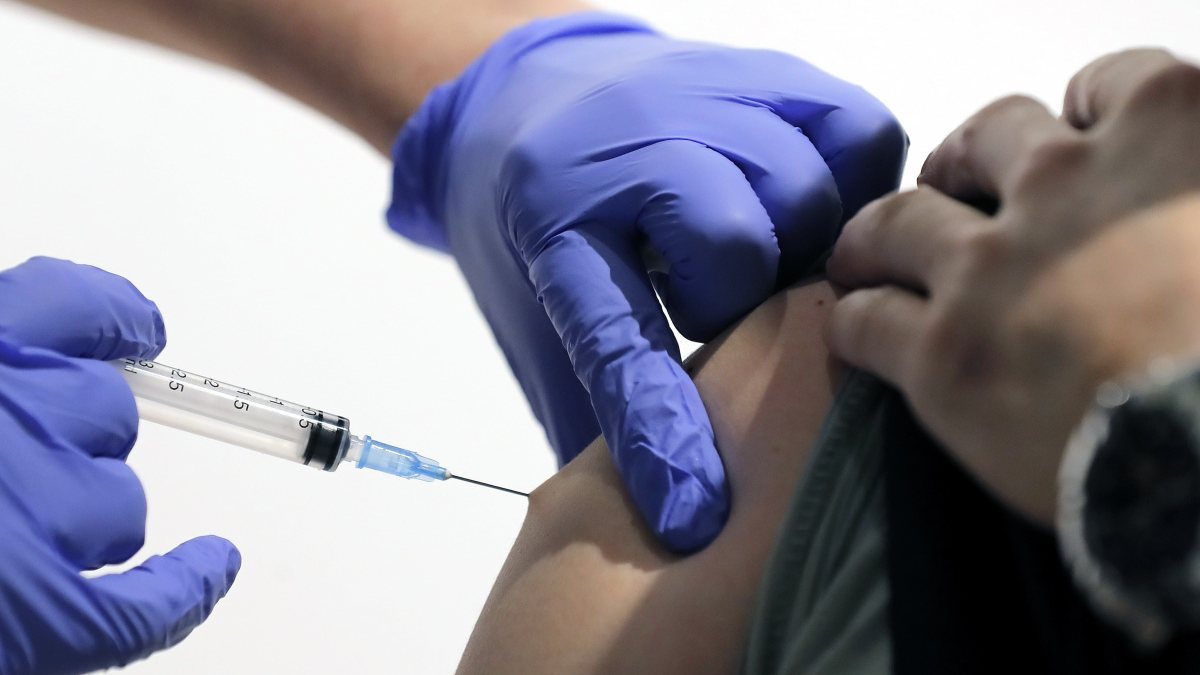 Tayland’a seyahatlerde aşı ve test zorunluluğu kaldırıldı