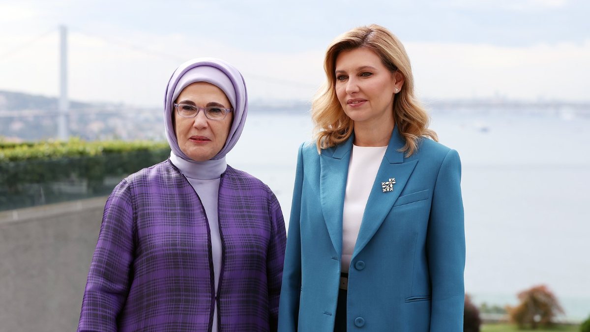 Emine Erdoğan, Olena Zelenska'yı İstanbul'da ağırladı