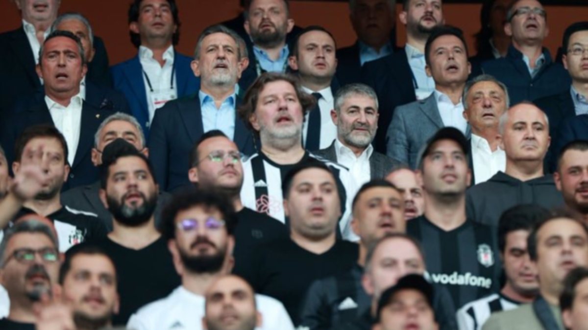 Nureddin Nebati Fenerbahçe-Beşiktaş derbisinde