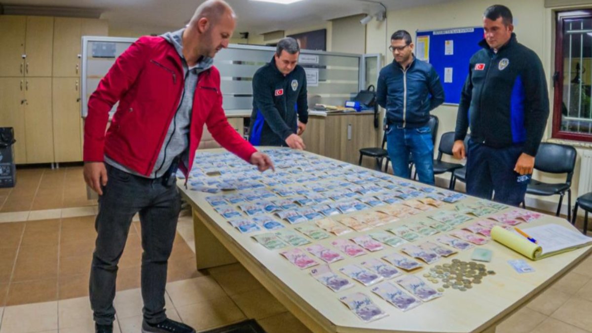 Yalova’da zabıta memurları dilencinin üzerinde 12 bin lira para buldu