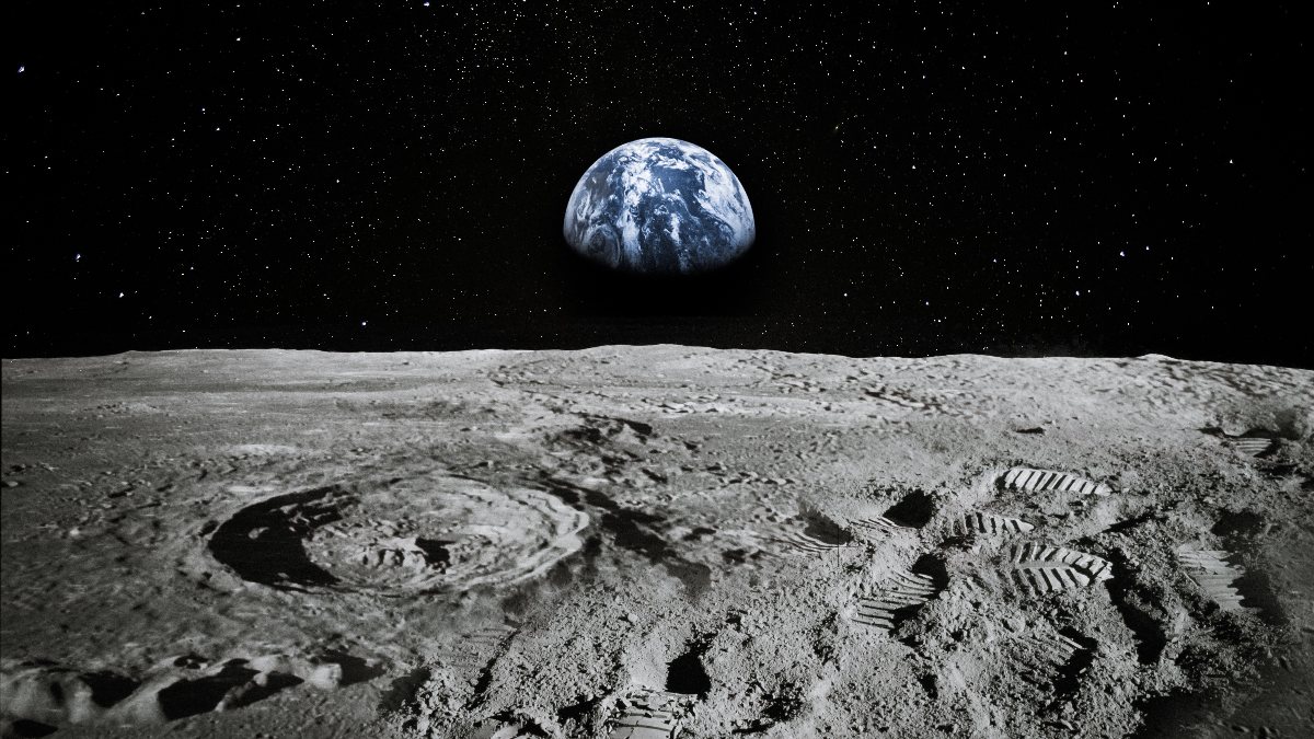 NASA announces the date when humans will live on the Moon