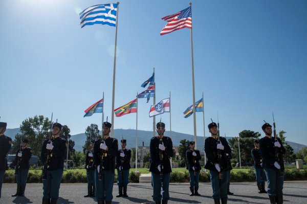 ABD Yunanistan'daki askeri varlığını büyütmek istiyor