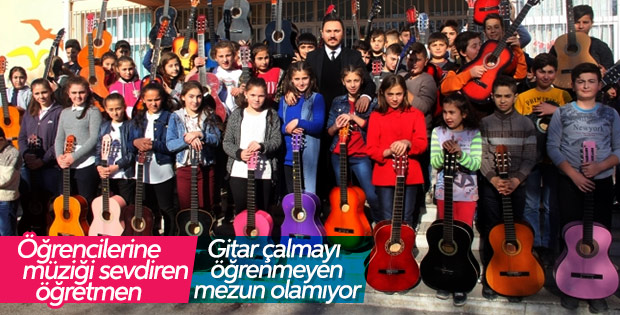 Köy okulundaki öğrencilerin müzik tutkusu