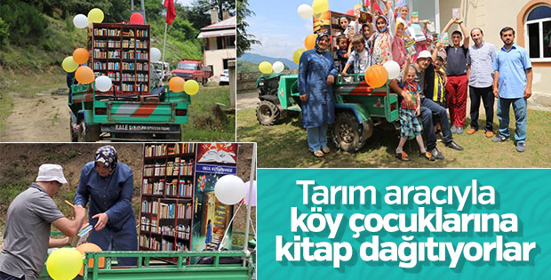 Köy çocuklarına kitap taşıyorlar