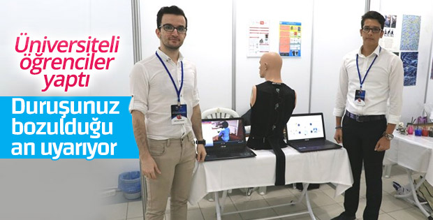 Üniversitelilerden duruş bozukluğuna uyarı veren cihaz