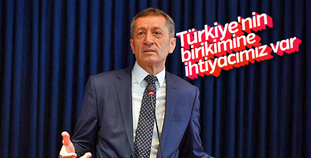 Bakan Selçuk: Türkiye'nin birikimine ihtiyacımız var