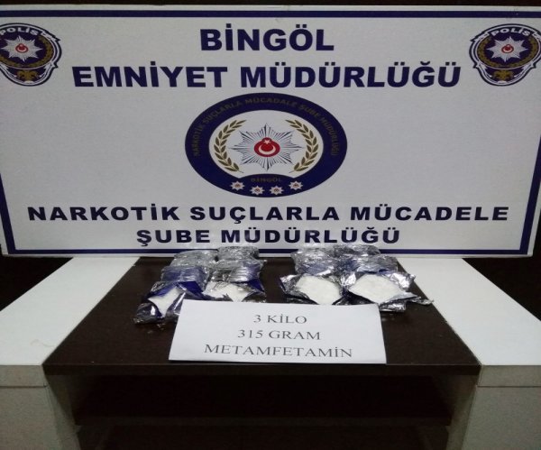 Bingöl'de 500 bin TL'lik uyuşturucu ele geçti