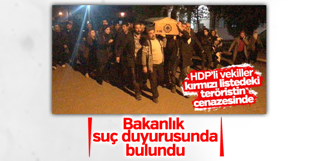 Terörist cenazesine katılan HDP'li vekillere suç duyurusu