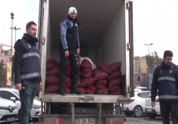 İstanbul'da kaçak midye operasyonu