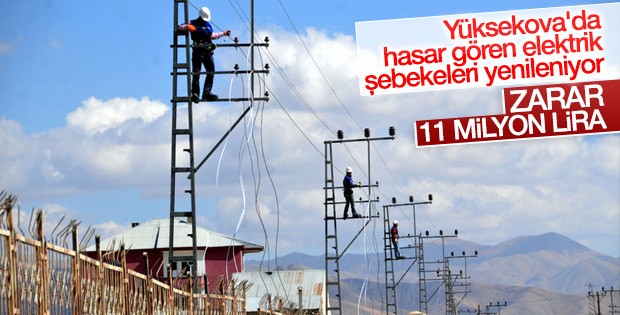 Yüksekova'da hasar gören elektrik şebekeleri yenileniyor