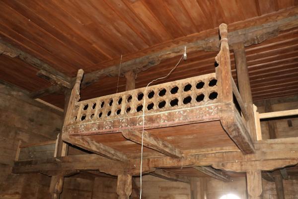 800 yıllık ahşap cami restore ediliyor
