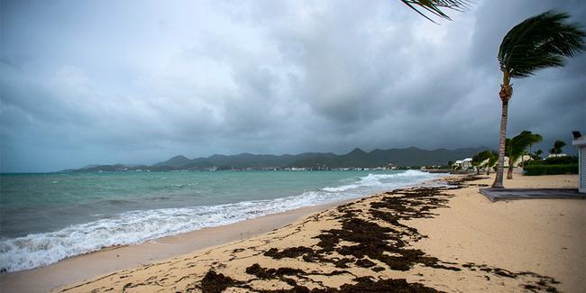 Karayipler’de tekne battı: 4 ölü, 28 kayıp 