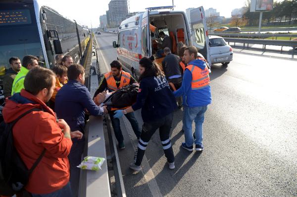 İstanbul'da metrobüs kazası