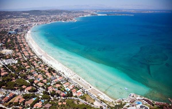 Çeşme'nin dünyaca ünlü Ilıca Plajı artık ücretsiz 