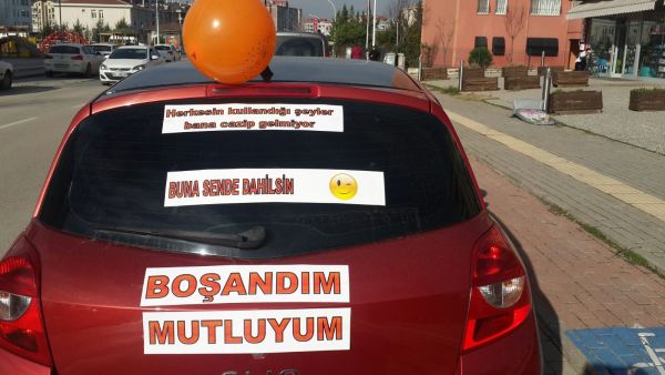 Eşinden boşanan kadın, mangal partisi verdi