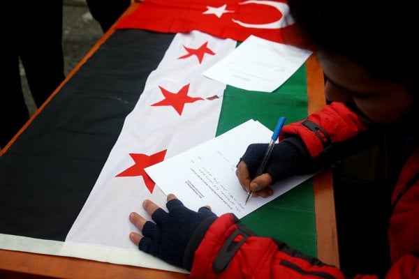 Suriyeli sığınmacılardan gönüllü askerlik başvurusu