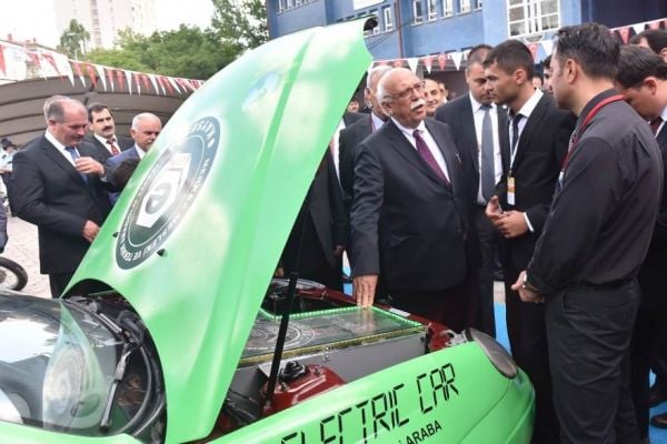 Elektrikli araç üreten lise Avrupa’ya eğitim verecek