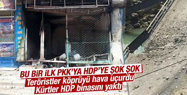 Şemdinli'nin Derecik Beldesi'ndeki HDP binası yakıldı