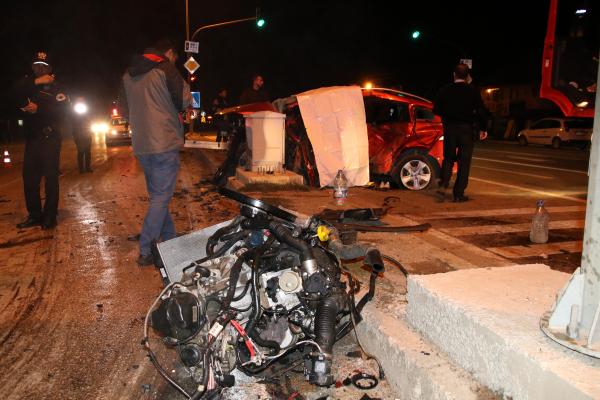 Düzce'deki 2 kazada 2 kişi öldü, 8 kişi yaralandı