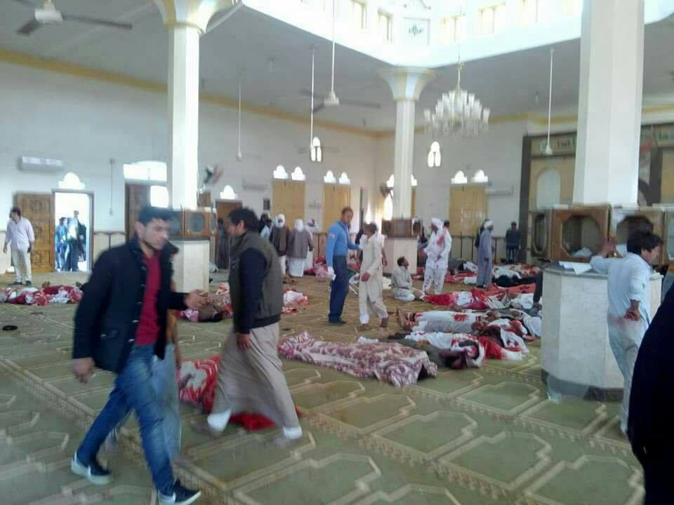Mısır'da camiye yönelik saldırıya tepkiler