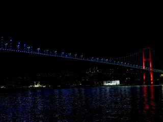 15 Temmuz Şehitler Köprüsü trafiğe kapatıldı