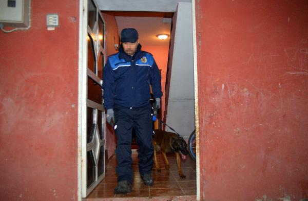 Adana merkezli 5 ilde uyuşturucu operasyonu: 21 gözaltı