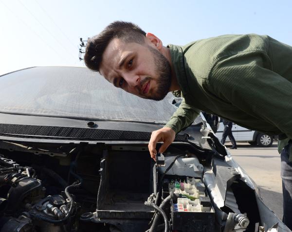 Adana'da tamirciye verilen otomobil çalındı