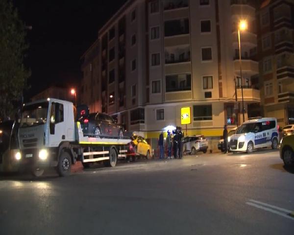 Dur ihtarına uymayıp kaza yapınca koşarak kaçtılar