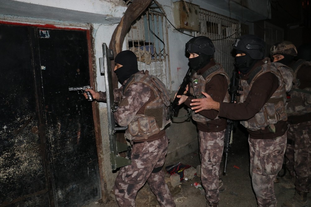 15 Şubat öncesi 6 ilde PKK operasyonları