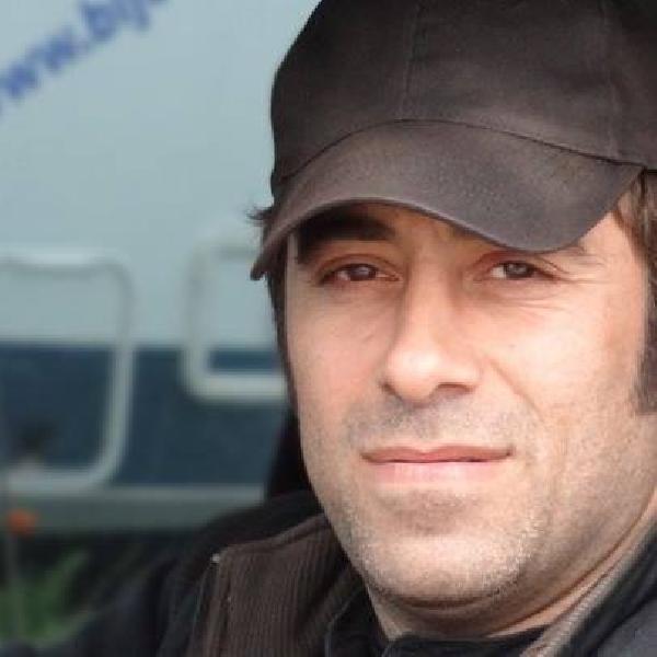 Müteahhit sevgilisiyle ölü bulunan mimar toprağa verildi