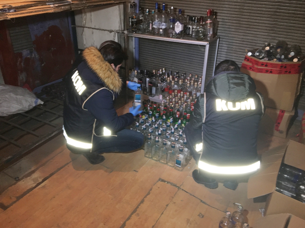 İstanbul'da binlerce şişe sahte içki ele geçirildi