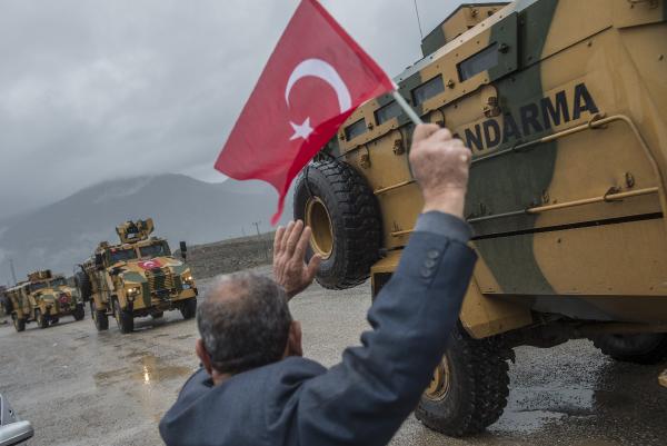 Afrin sınırına JÖH ve PÖH sevkıyatı devam ediyor