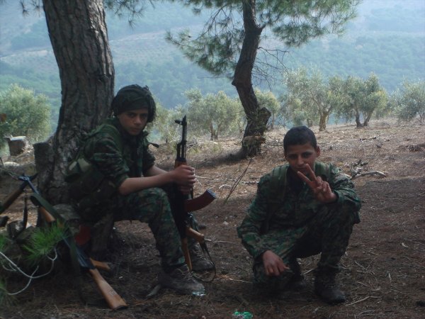 PKK'nın silah altına aldığı çocuklar