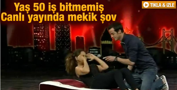 Hülya Avşar canlı yayında mekik çekti