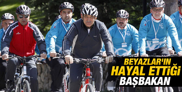 Cumhurbaşkanı Gül Çankaya'da pedal çevirdi
