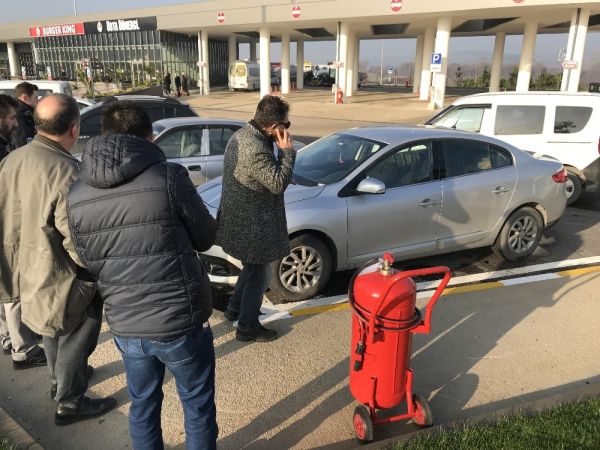 Bursa'da sürücü aracında donarak öldü
