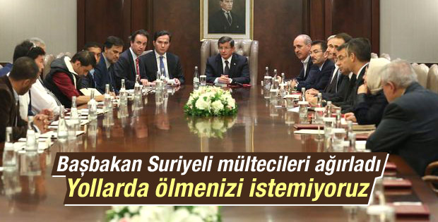 Davutoğlu: Suriyelilerin yollarda ölmesini istemiyoruz