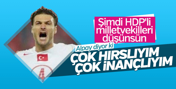 Alpay Özalan Meclis'e kayıt oldu 'hırslıyım' mesajı verdi