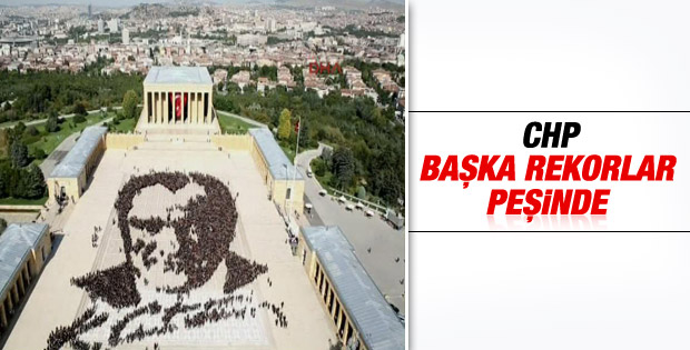 Anıtkabir'de rekor denemesi İZLE