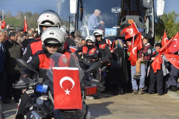 Antalya'dan 23 özel harekatçı polis Afrin'e uğurlandı