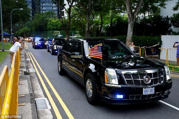 Donald Trump ile Kim Jong-un görüşmesinden ayrıntılar