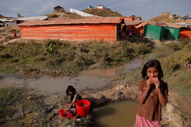 Bangladeş'teki Arakanlılar temiz su sıkıntısı yaşıyor