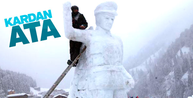Rize'de kardan Atatürk yaptılar
